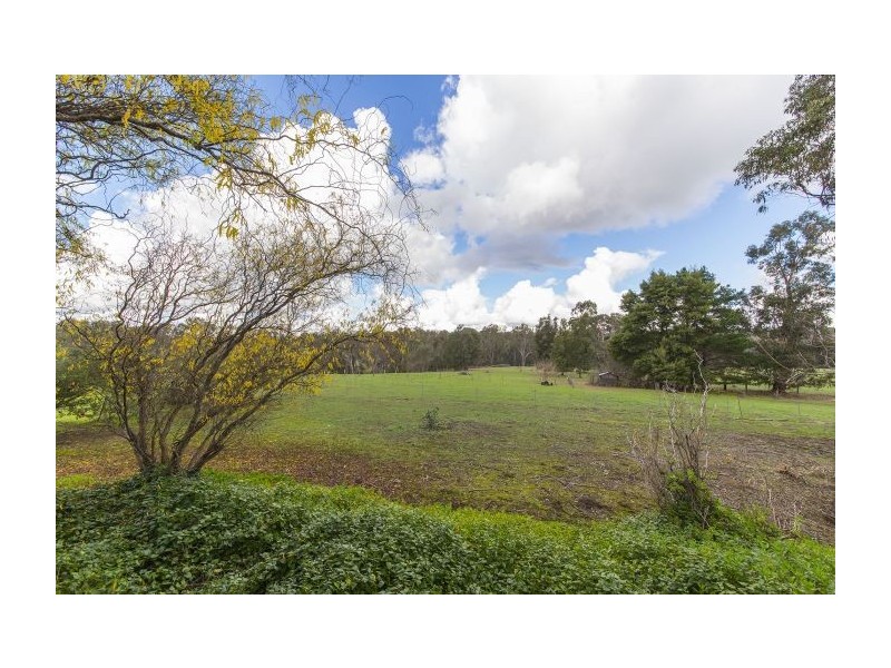 20 Melaleuca Place, Nannup WA 6275