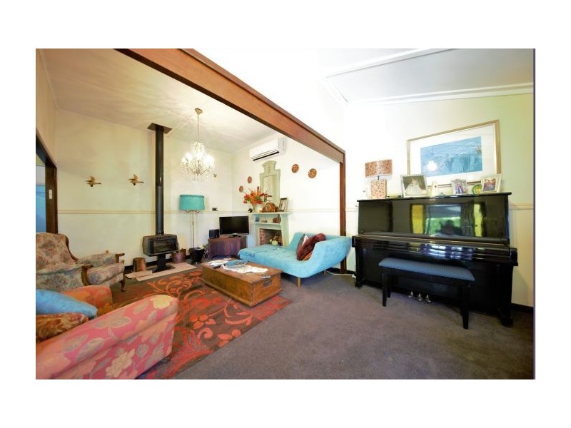 35 Grange Road, Nannup WA 6275