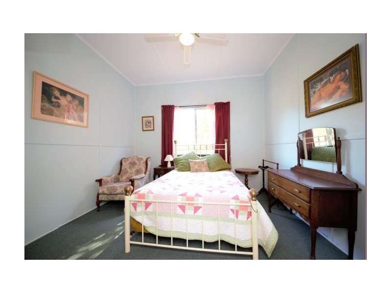 35 Grange Road, Nannup WA 6275