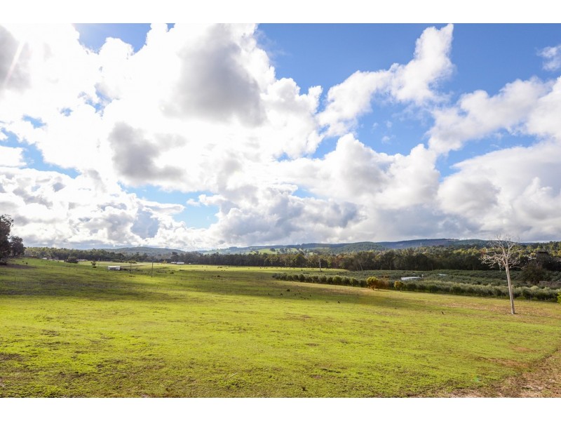 Lot 107 Dean Rd, Nannup WA 6275