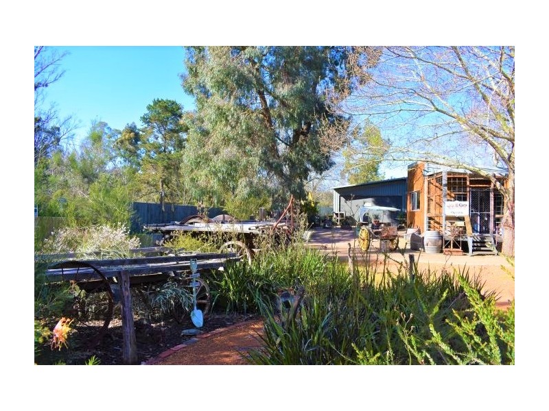 3 Forrest Street, Nannup WA 6275