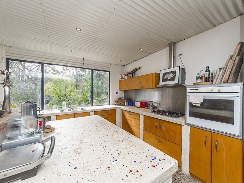 24 Cockatoo Drive, Nannup WA 6275