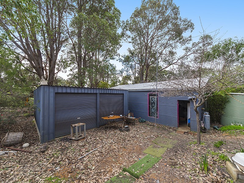 24 Cockatoo Drive, Nannup WA 6275
