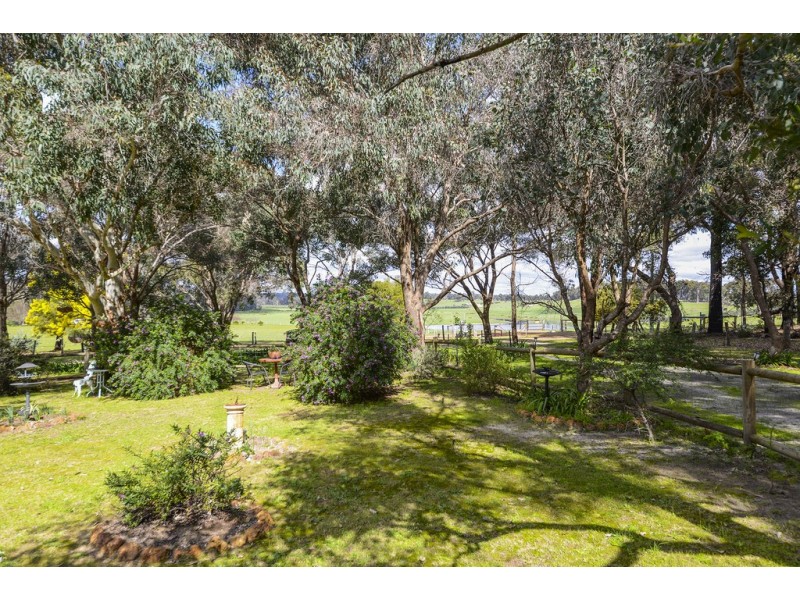 121 Barrabup Road, Nannup WA 6275