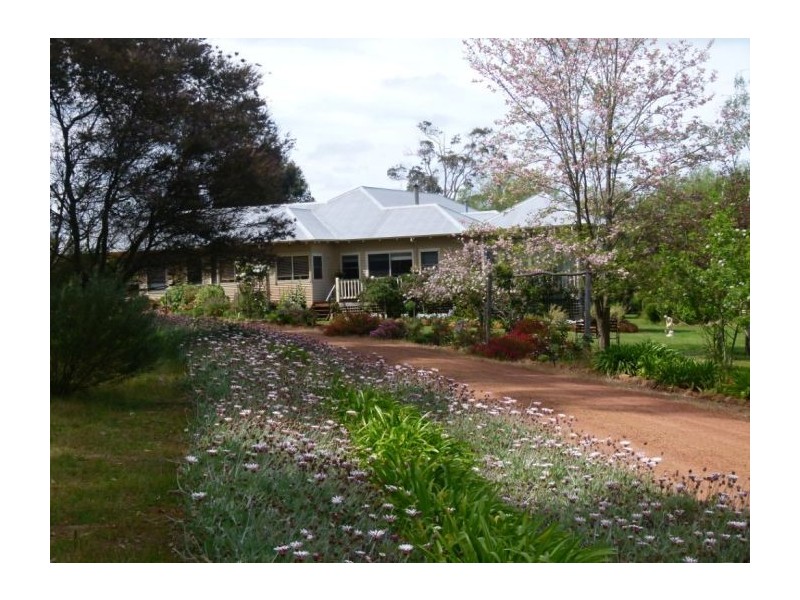 69 Roberts Road, Nannup WA 6275
