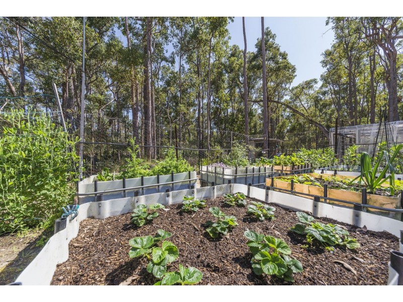 245 Johnston Road, Nannup WA 6275