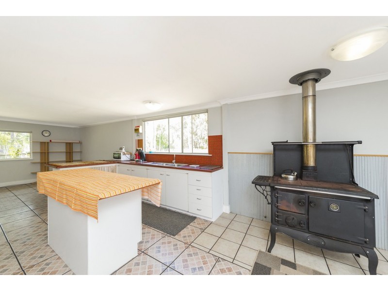 245 Johnston Road, Nannup WA 6275