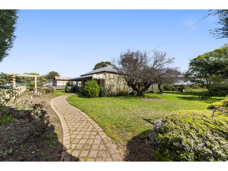 62 Warren Road, Nannup WA 6275