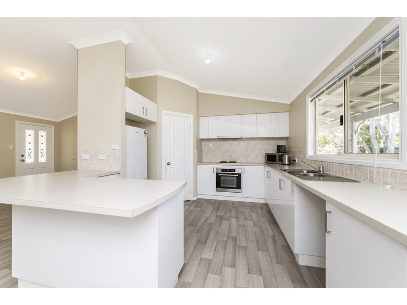 21 Wilson Street, Nannup WA 6275