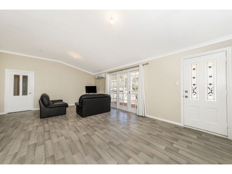 21 Wilson Street, Nannup WA 6275