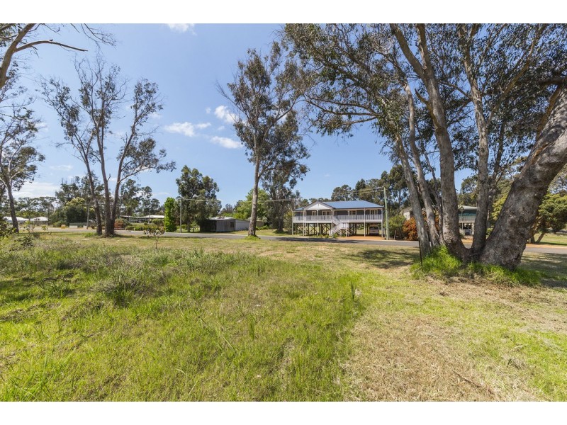 21 Wilson Street, Nannup WA 6275