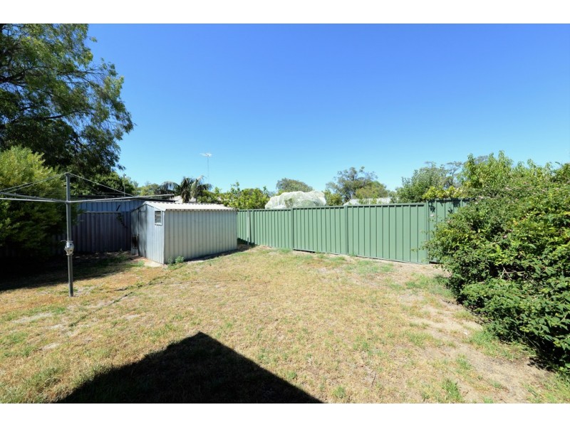 23 Caves Road, Abbey WA 6280