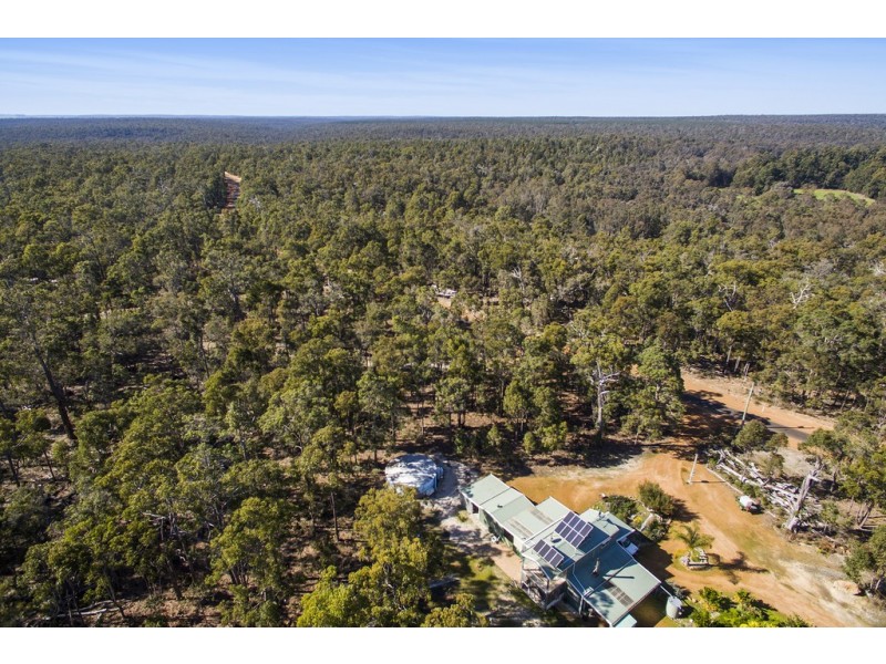 225 Johnston Road, Nannup WA 6275
