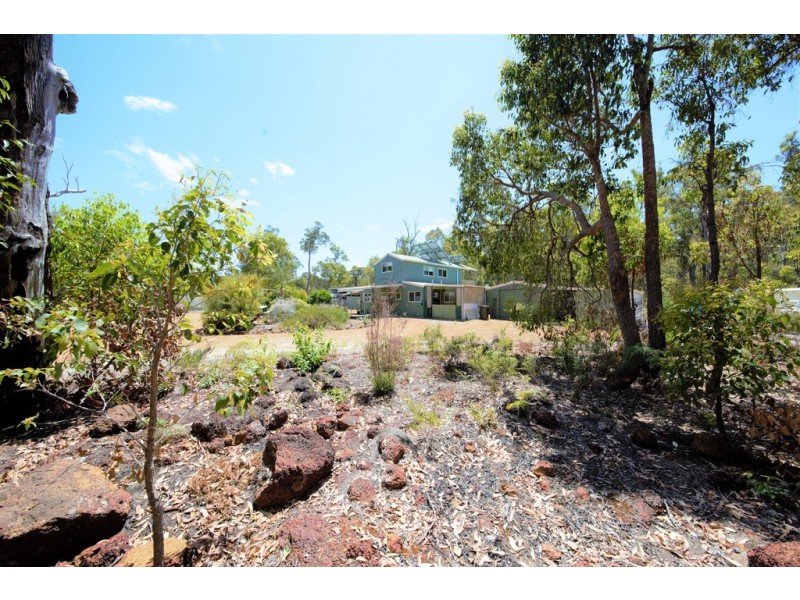 225 Johnston Road, Nannup WA 6275