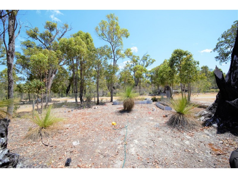 225 Johnston Road, Nannup WA 6275