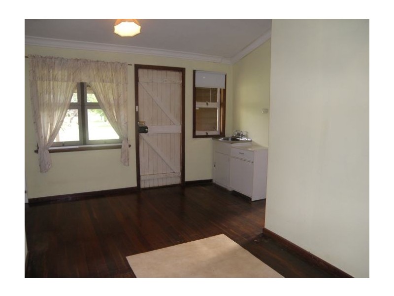 21 Adams St, Nannup WA 6275