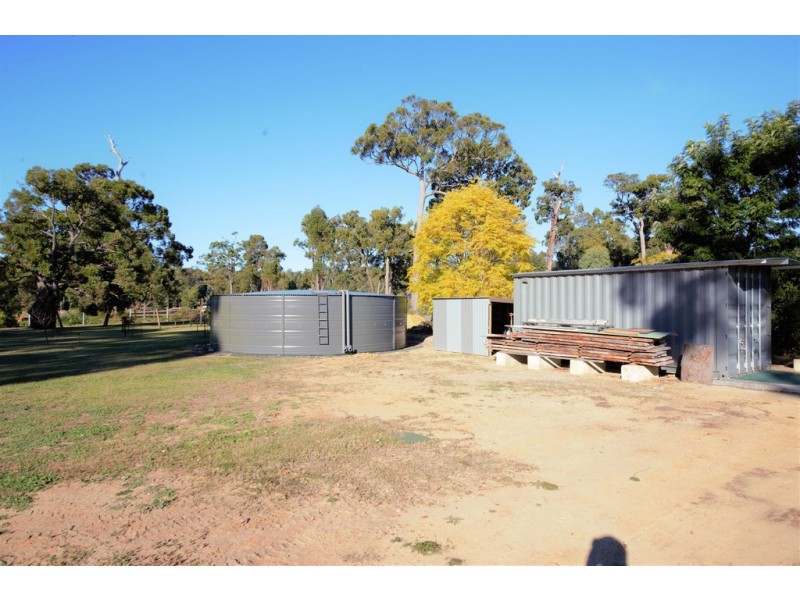 6 Redtail Ramble, Nannup WA 6275