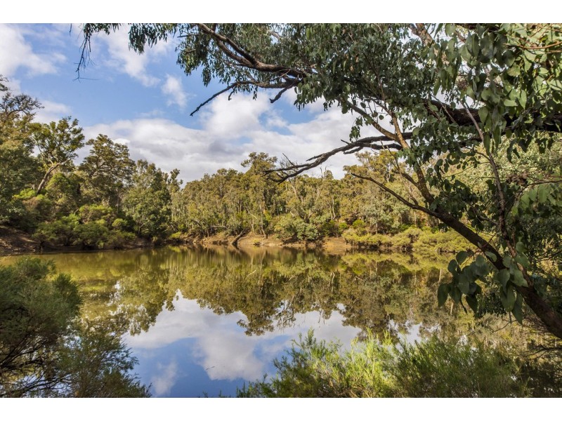 Nannup WA 6275