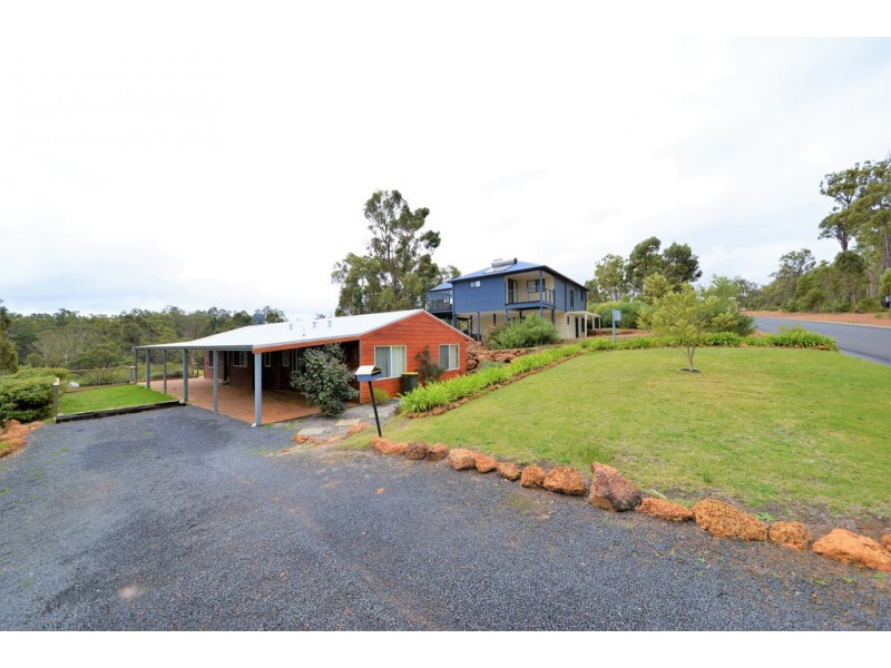 303 Widdeson Street, Nannup WA 6275