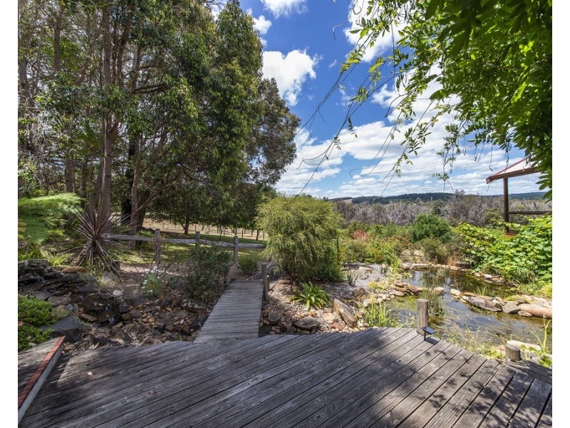 71 Barrabup Rd, Nannup WA 6275