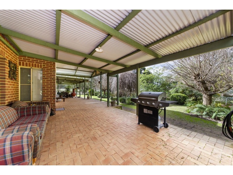 9 Greenwood Road, Nannup WA 6275