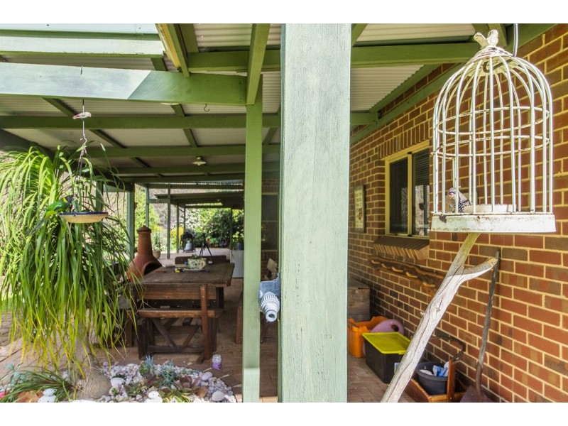 9 Greenwood Road, Nannup WA 6275