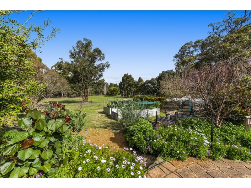 9 Greenwood Road, Nannup WA 6275