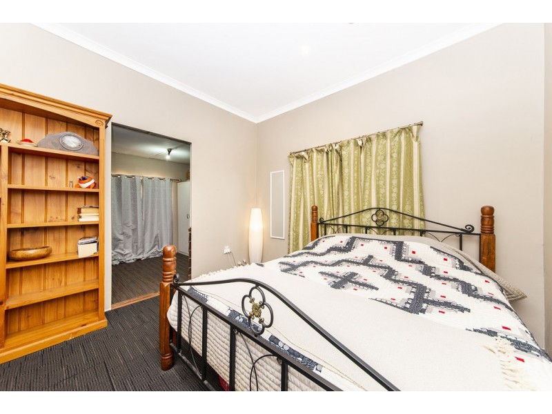 1 Banksia Street, Northcliffe WA 6262