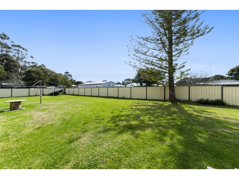 1 Banksia Street, Northcliffe WA 6262