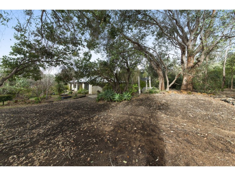 94 Cockatoo Drive, Nannup WA 6275