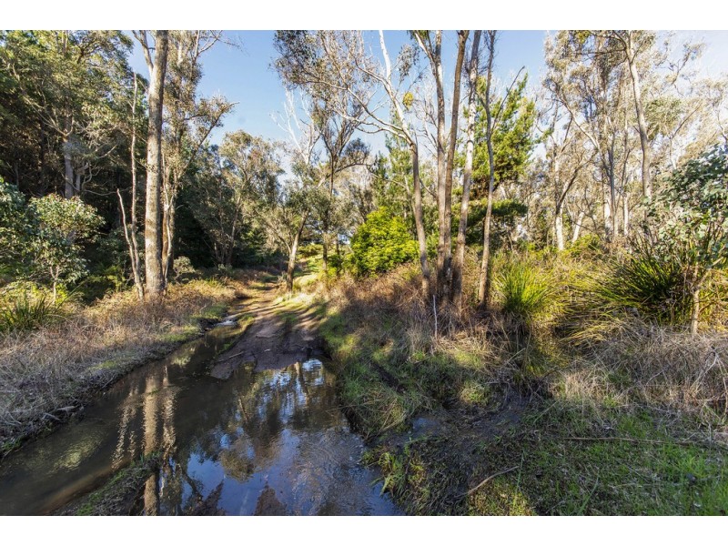 11 Brockman Highway, Nannup WA 6275