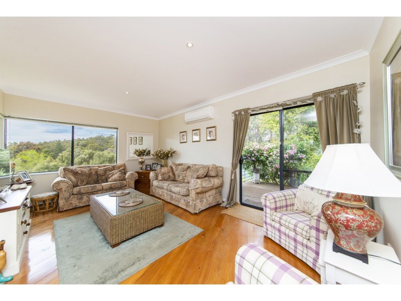 67 Carey Street, Nannup WA 6275