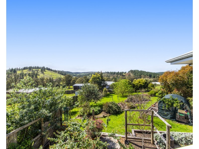 17 Hitchcock Drive, Nannup WA 6275