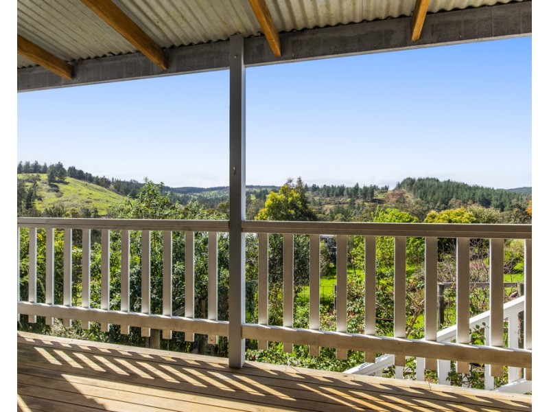 17 Hitchcock Drive, Nannup WA 6275