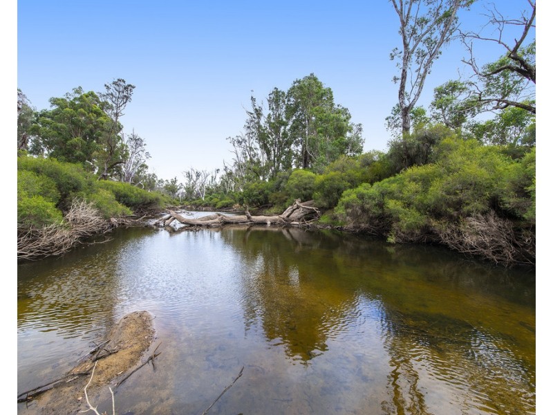 4/2574 Balingup-Nannup Road, Nannup WA 6275