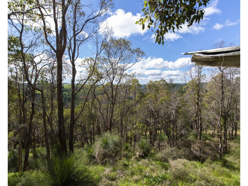 270 Boundary Rd, Nannup WA 6275