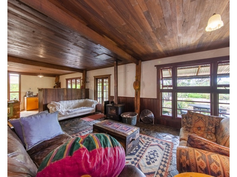 98 Johnston Road, Nannup WA 6275