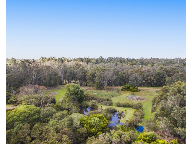 98 Johnston Road, Nannup WA 6275