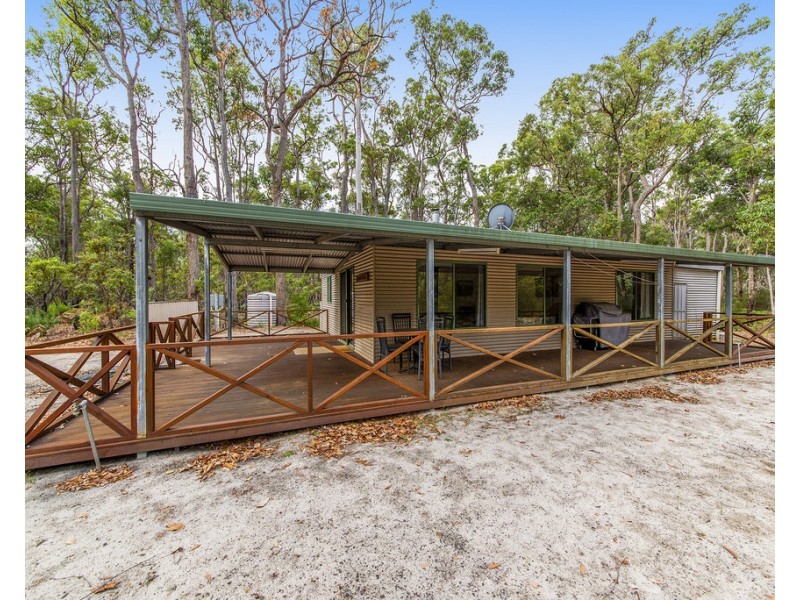 42 Orchid Place, Nannup WA 6275