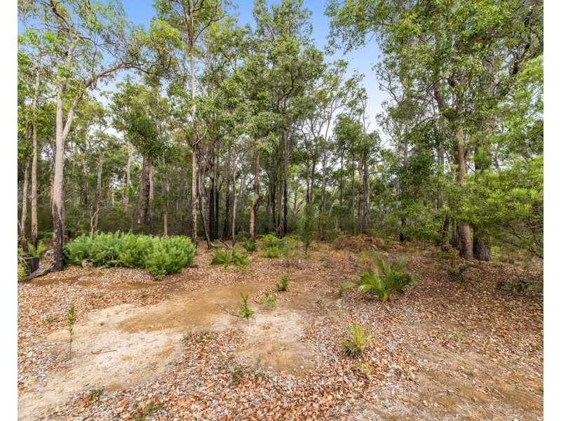 42 Orchid Place, Nannup WA 6275
