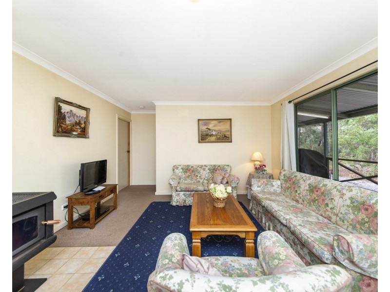42 Orchid Place, Nannup WA 6275