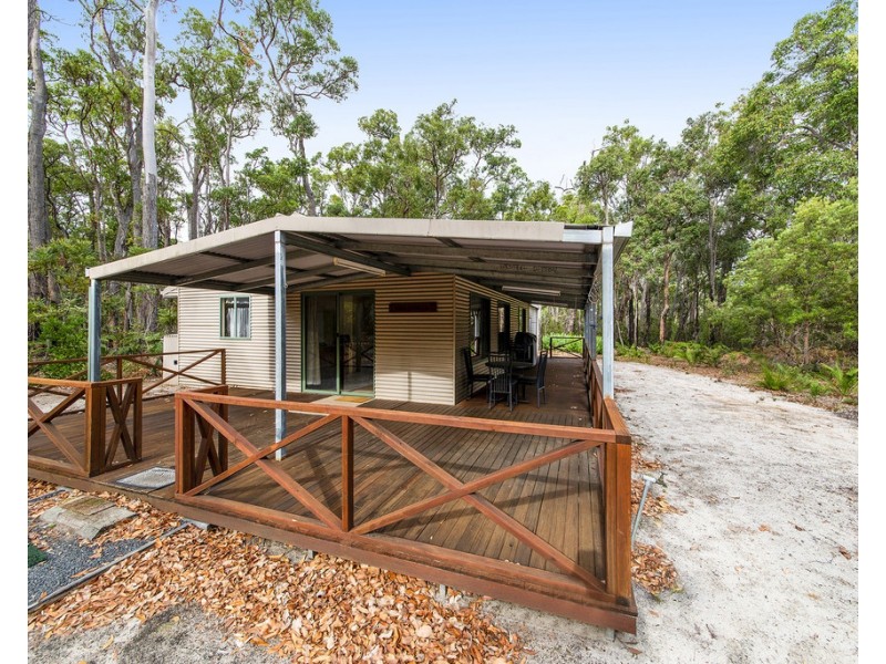 42 Orchid Place, Nannup WA 6275