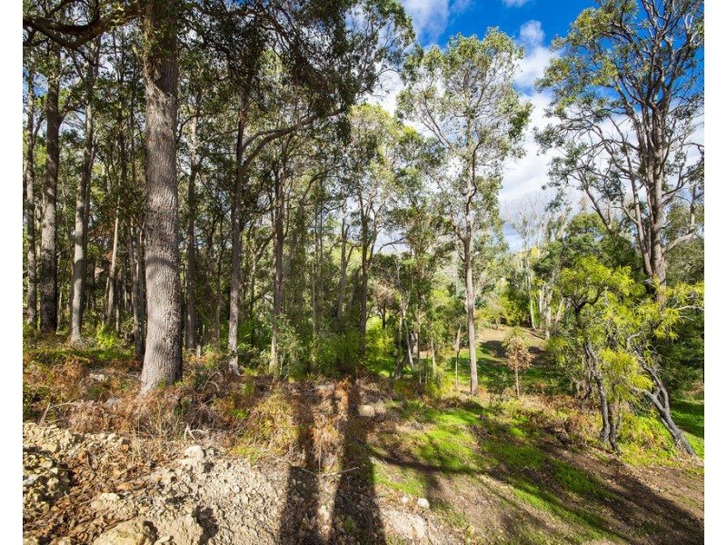 4 Dunnet Road, Nannup WA 6275