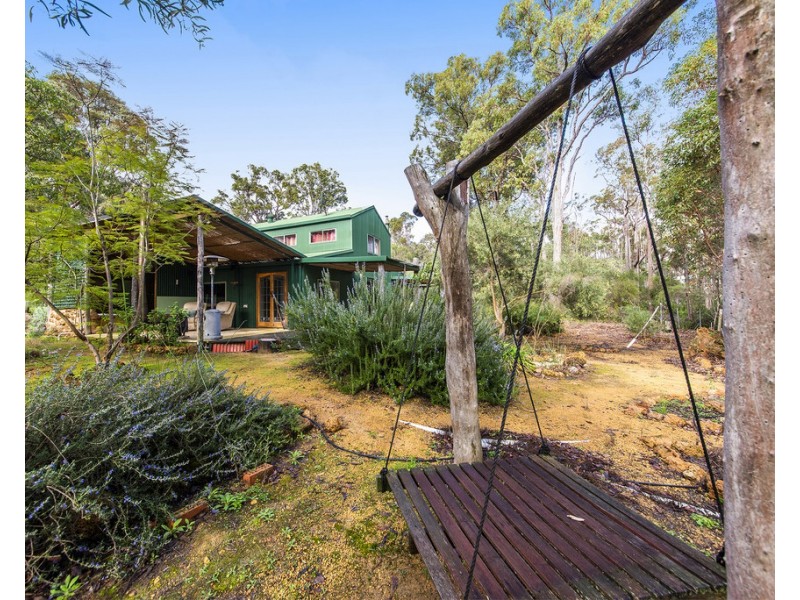 47 Leschenaultia Drive, Nannup WA 6275
