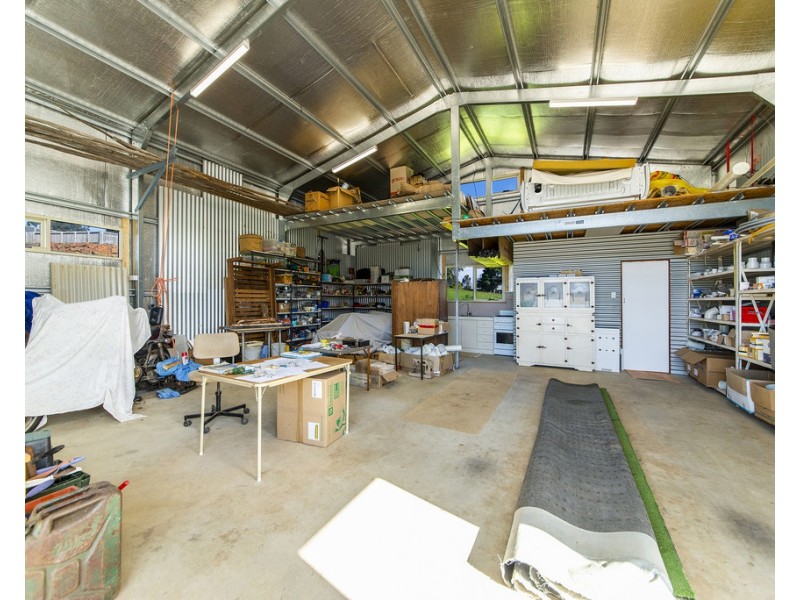 2b Hitchcock Drive, Nannup WA 6275