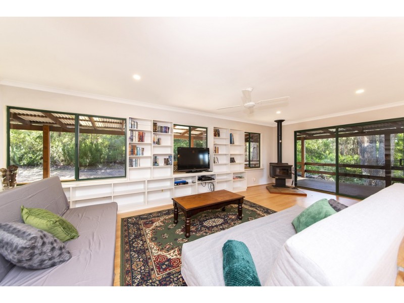 138 Johnston Road, Nannup WA 6275