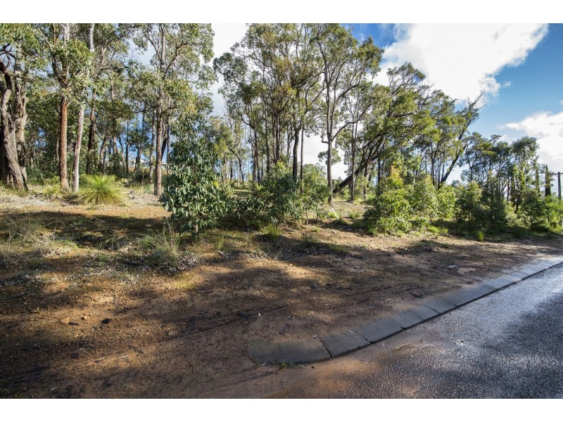 703 Struthers Street, Nannup WA 6275