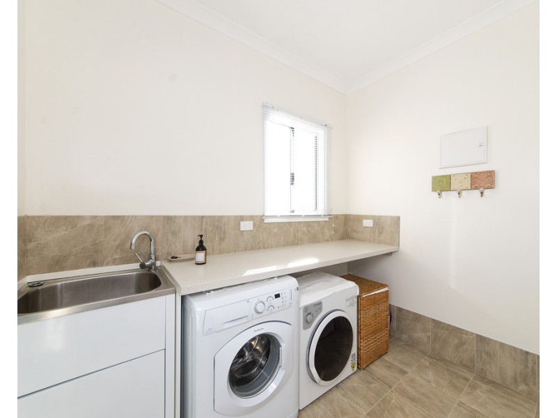 21 Hitchcock Drive, Nannup WA 6275