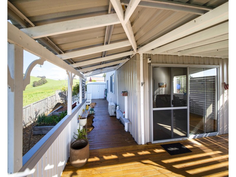 21 Hitchcock Drive, Nannup WA 6275