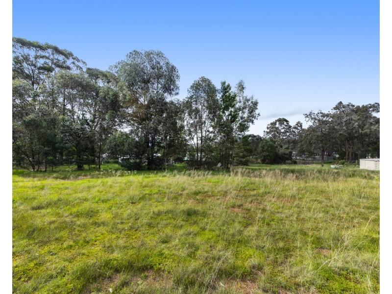 17 Steere Street, Balingup WA 6253